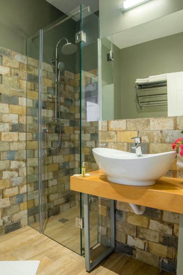 Lake Boutique Apartments & Rooms Mamaja Zewnętrze zdjęcie